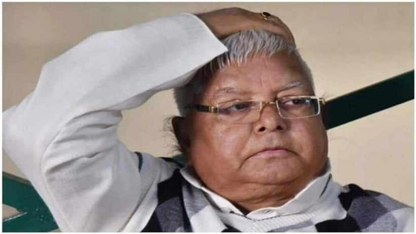लालू ने बागियों को किया पार्टी से बाहर, लेकिन बागी समधी चंद्रिका राय पर साधी चुप्पी