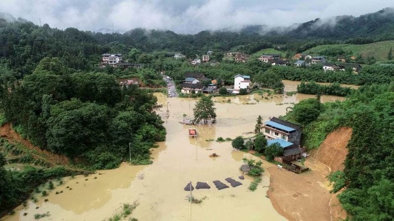 Specter of flooding in the Bank of Krishna River Due to Heavy Rain in Maharashtra