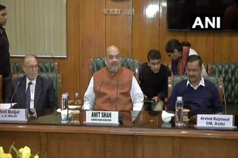 union home minister amit shah to hold meeting with delhi cm kejriwal on corona cases