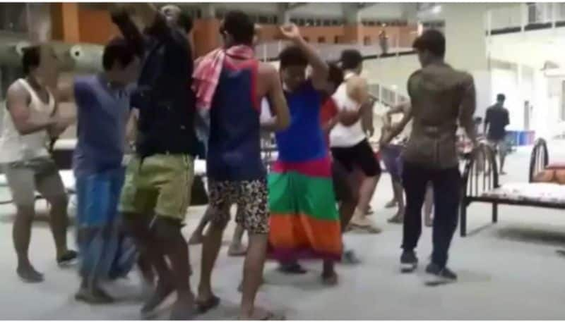 viral video of Lungi Dance in quarantine center is not from Mumbai