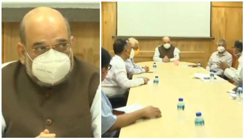 minister amit shah in delhi lnjp hospital for covid review