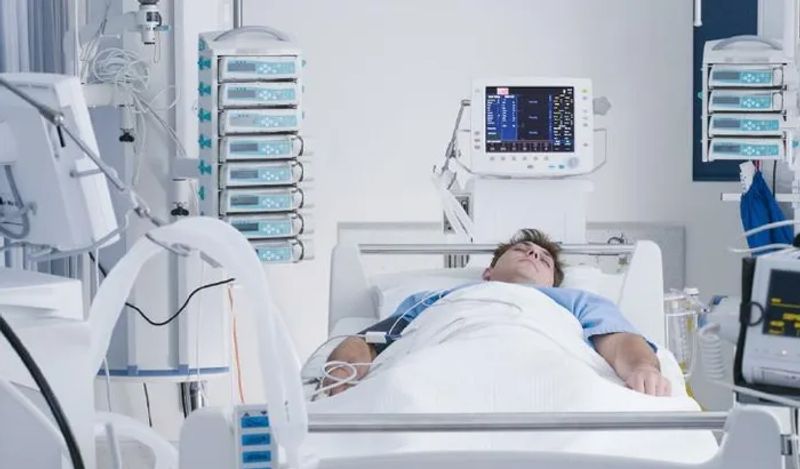 COVID 19 patient died after  family disconnected ventilator to plug air cooler