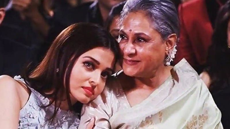 <p>Jaya Bachchan is infamous for losing her cool, especially with the photographers who want to capture her. Also, with her eager fans wanting to take pictures with her. She was many times seen schooling media persons when things didn't go as expected.</p>
<p>Jaya Bachchan is infamous for losing her cool, especially with the photographers who want to capture her. Also, with her eager fans wanting to take pictures with her. She was many times seen schooling media persons when things didn't go as expected.</p>