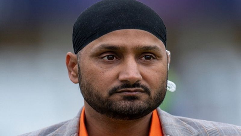 Harbhajan singh Assured fans he wont be endorse any Chinese products