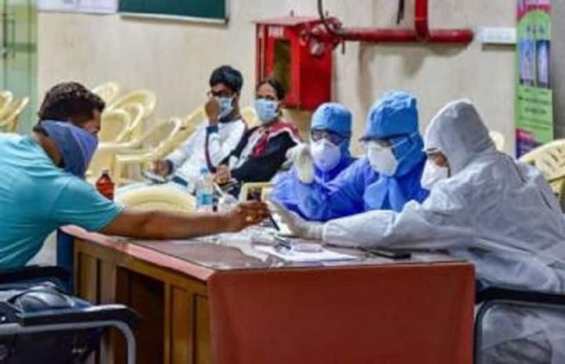 विशेषज्ञों के दावों से आगे निकले कोरोना संक्रमण के मामले, 24 घंटे में रिकॉर्ड सामने 15413संक्रमित