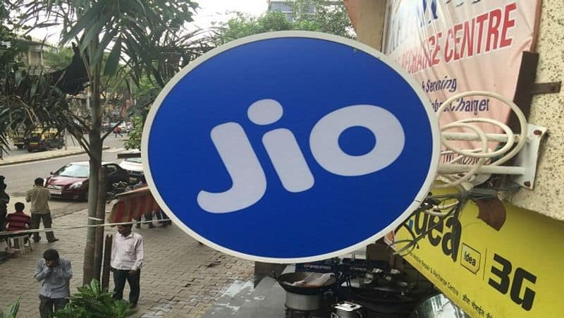 reliance Jio adds 62 lakh,  the highest number of new subscribers in February