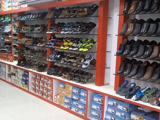 Big news: 2 shoe factories shifted from China to UP, thousands of people will get employment