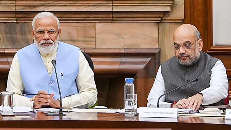 PM Modi set to reshuffle his council of minister Final announcement expected 6pm Tomorrow