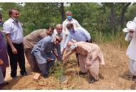 In spite of opposition, Hindus in Pakistan continue with the construction of temple