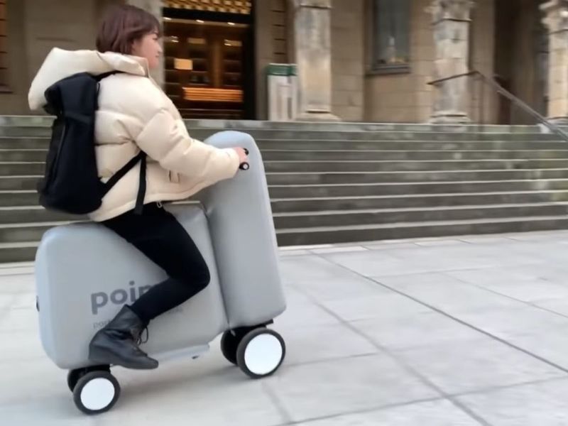 Japana student developed Portable Inflatable MObility electric scooter