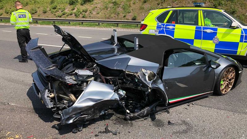 what happened to lamborghini Huracan that stopped on mid highway in UK