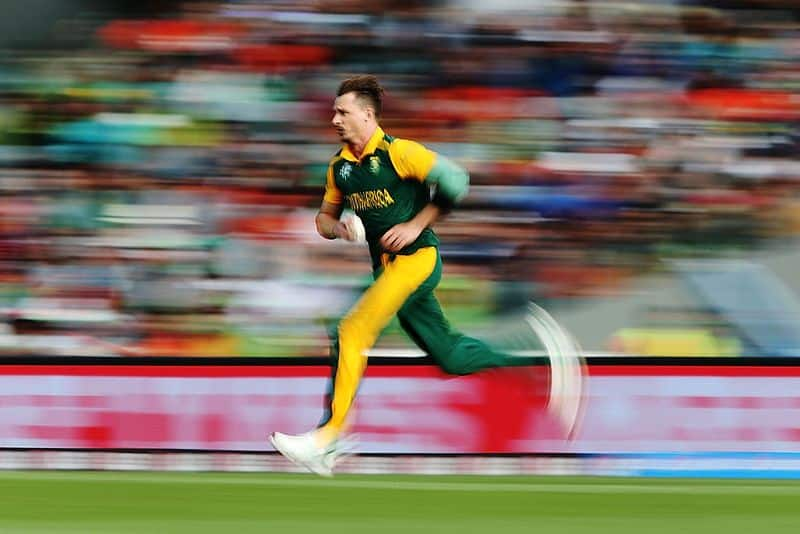 here is the five cricketers who have better strike rate against dale steyn