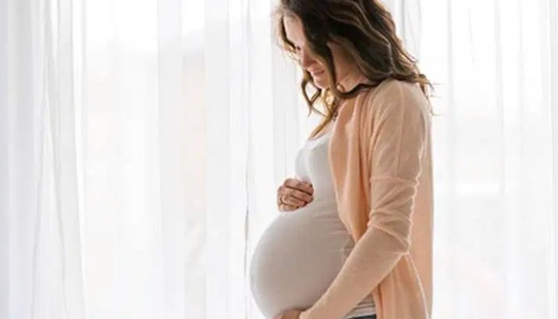 five health tips for pregnant ladies during monsoon season