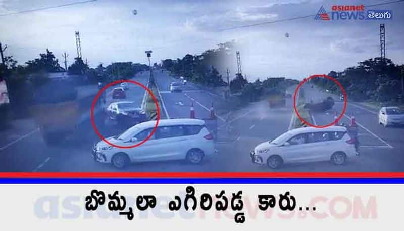 Road accident at karimnagar