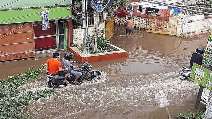 बिहार में बारिश के साथ गिरी आकाशीय बिजली, अब तक 20  की मौत, पूरे राज्य में हाई अलर्ट