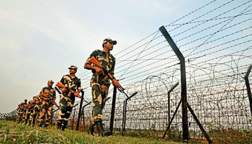 Pakistani intruder shot dead by BSF on border near Gujarat, Rajasthan