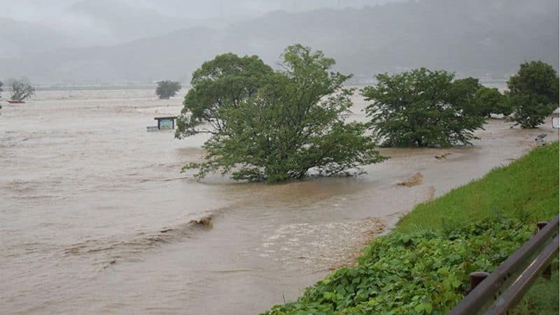 Heavy Rain To Lash In 2 Districts Of Karnataka Fear Of Lanslide Arise Red Alert Issued in Kodagu