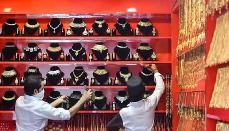 Gold price has tumbled sharply: check rate in chennai, trichy and coimbatore