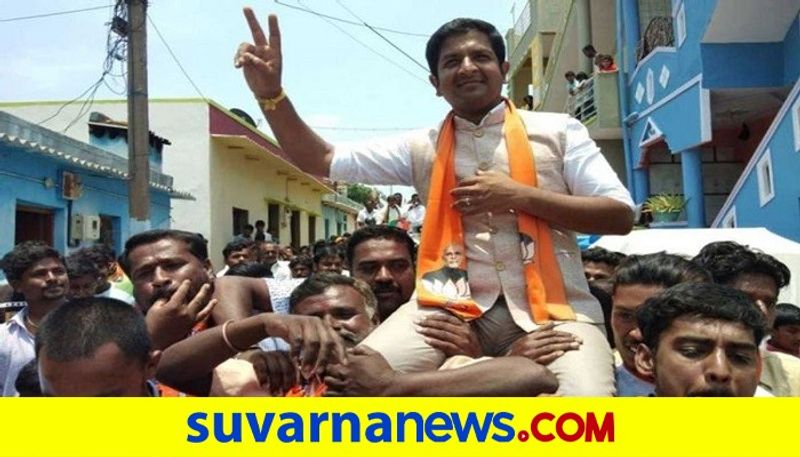 Soon Hosakote MLA Sharath Bachegowda To Join Congress Ram