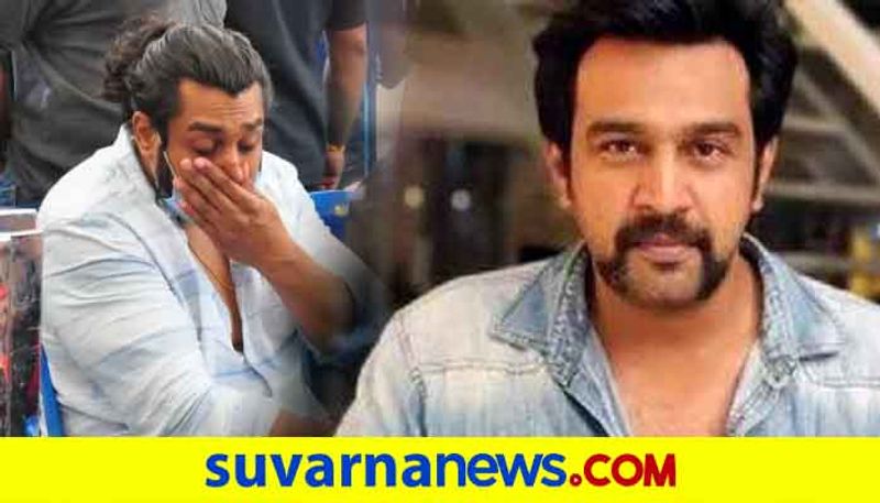 Kannada actor Druiva Sarja tears remembering demised brother Chiranjeevi Sarja on month pooja