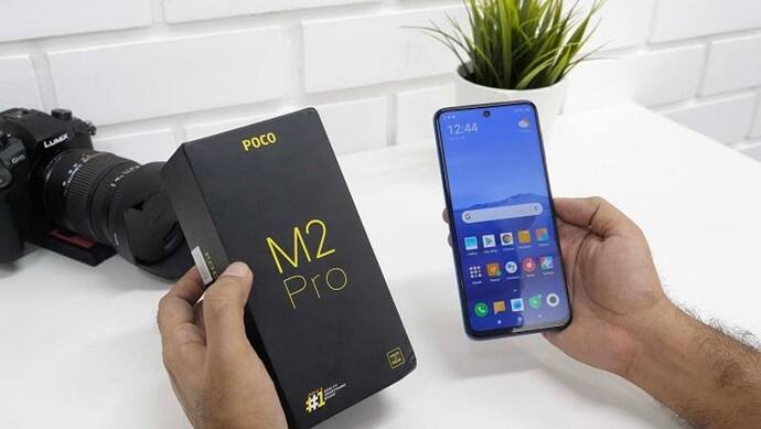 4 रियर कैमरे के साथ लॉन्च हुआ POCO M2 Pro, जानें कीमत और स्पेसिफिकेशन्स