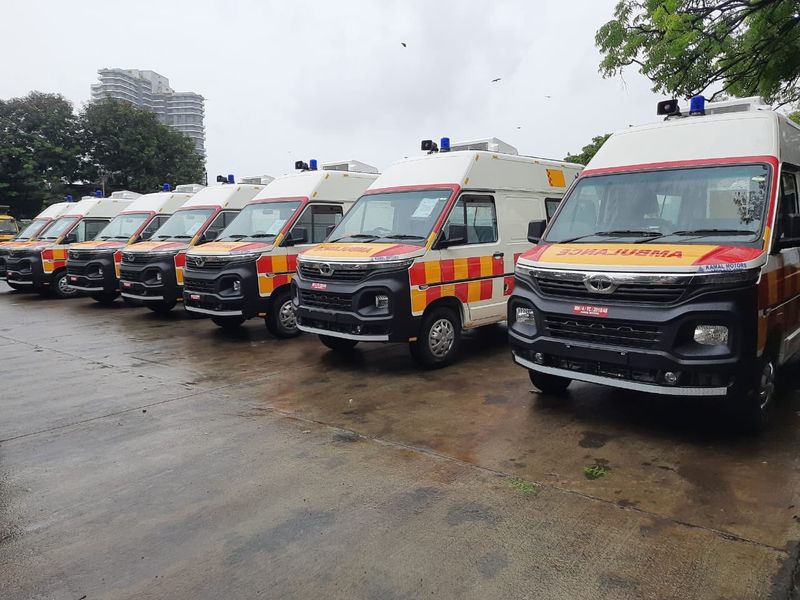 Tata group donate ambulance ventilator and 10 crore rupees to Maharashtra