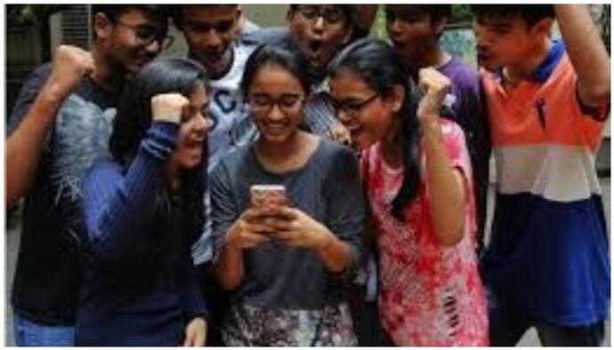 ICSE 10th Result 2022: अगर नहीं आए इतने मार्क्स तो हो जाएंगे फेल, यहां जानें पास होने कितने नंबर जरूरी