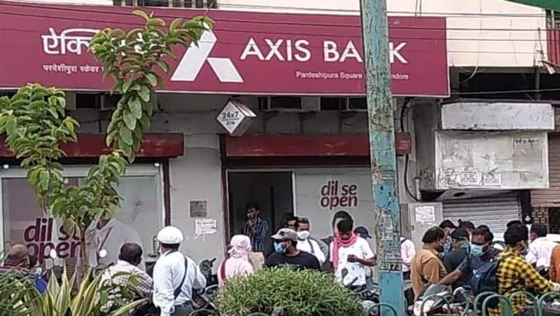 Axis Bank and Rupifi launch Business credit card for MSMEs