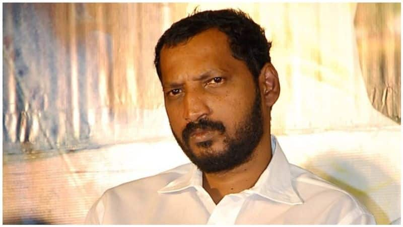 Lyricist Na Muthukumar Used Same lyrics for this 6 Tamil Songs gan