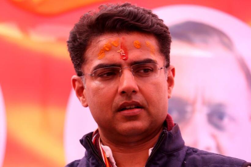राजस्थान में कांग्रेस खेल रही है डबल गेम, नोटिस के बाद अब दिया 'परिवार' में   वापस आने का न्योता