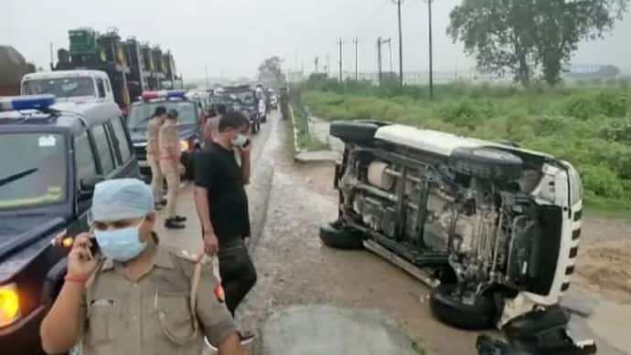 ময়নাতদন্ত রিপোর্টে গ্যাংস্টারের  শরীরে  ১০টি আঘাতের চিহ্ন, শীর্ষ আদালতে তীব্র ভর্ৎসনা যোগী সরকারকে