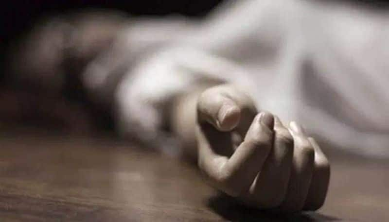 teacher dies From heart attack In sslc valuation centre at Shivamogga