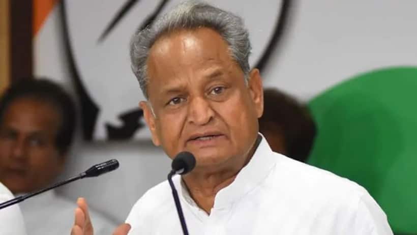 बढ़ी गहलोत सरकार की मुश्किलें, विधानसभा सत्र के जरिए पायलट गुट पर दबाव बनाने की तैयारी