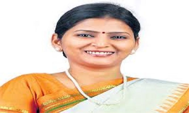 COVID19 Invention : YSRCP MLA jonnalagadda padmavathi gets national recognition For Invention