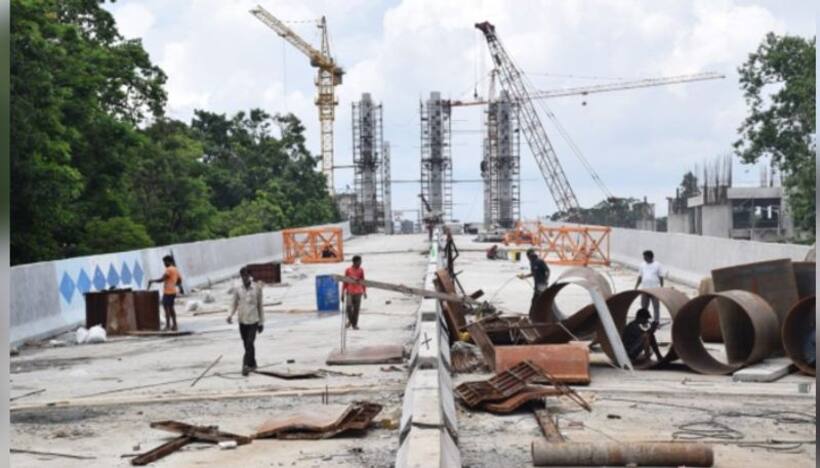 Load testing starts at Majerhat bridge in Kolkata