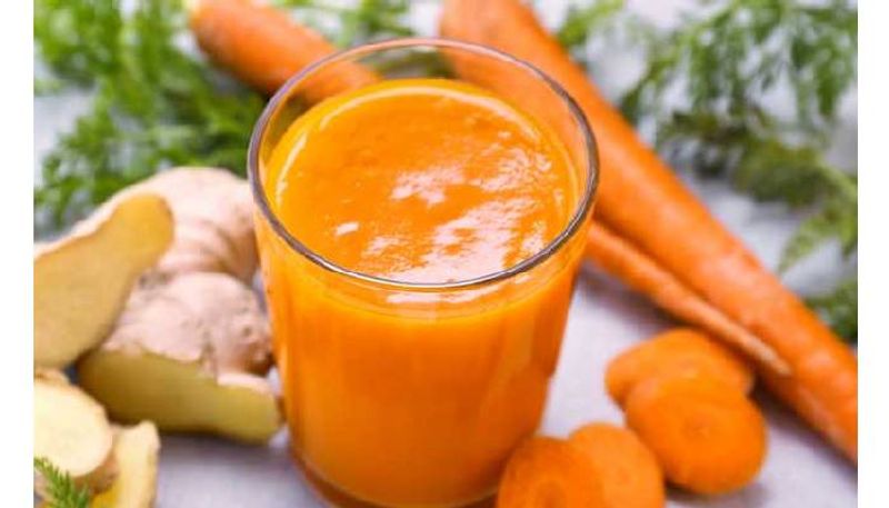 carrot coriander juice helps to brighten the skin