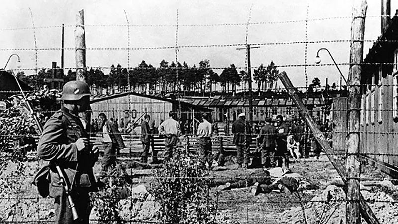 Germany Public prosecutors indict 95-year-old woman on being accessory to murder in Nazi camp-dnm