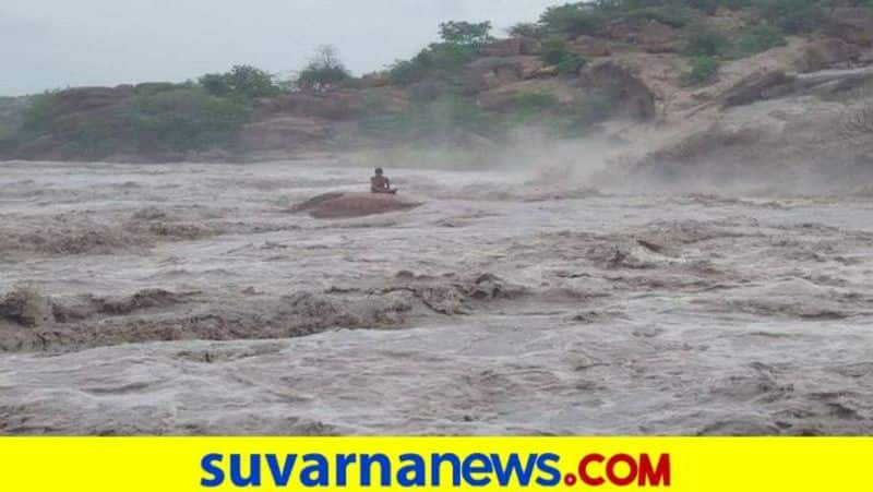 Dead Body Found in River in Lingsugur in Raichur District