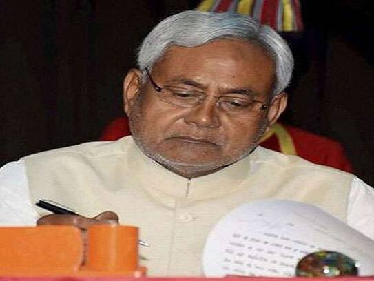 Nitish Kumar played big bets before the election, opposition became angry