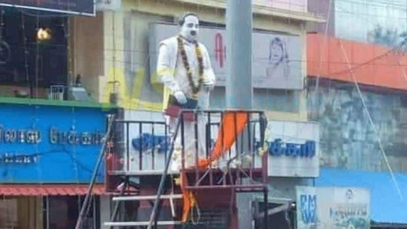 arignar anna statue Saffron flag...MK Stalin condemned