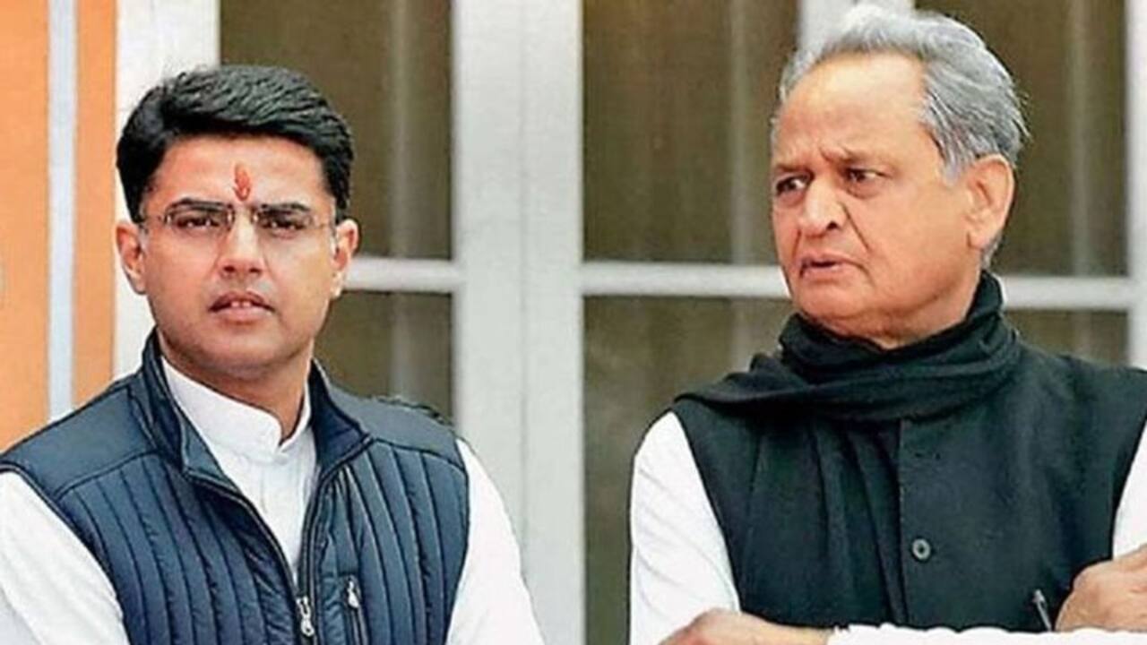 अशोक गहलोत सरकार के मंत्री ने दिए संकेत कि होगा फ्लोर टेस्ट, तो सचिन पायलट बोले जय श्रीराम