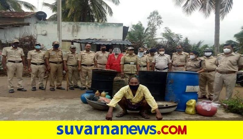 Excise Department Officers and Police Raid on Illicit Liquor in Haveri