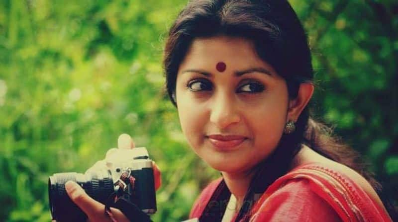 Arasu fame Meera Jasmine come back in Jayaram Sathyan anthikad film vcs