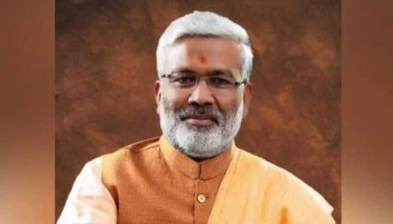 uttar pradesh bjp president swatantra dev singh tests positive for covid 19