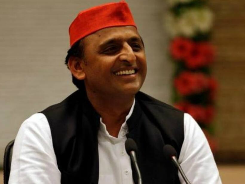 सामने आया सपा का दोहरा चेहरा, अखिलेश लुभा रहे हैं ब्राह्मणों को और पार्टी नेता ने बताया श्रीराम काल्पनिक पात्र