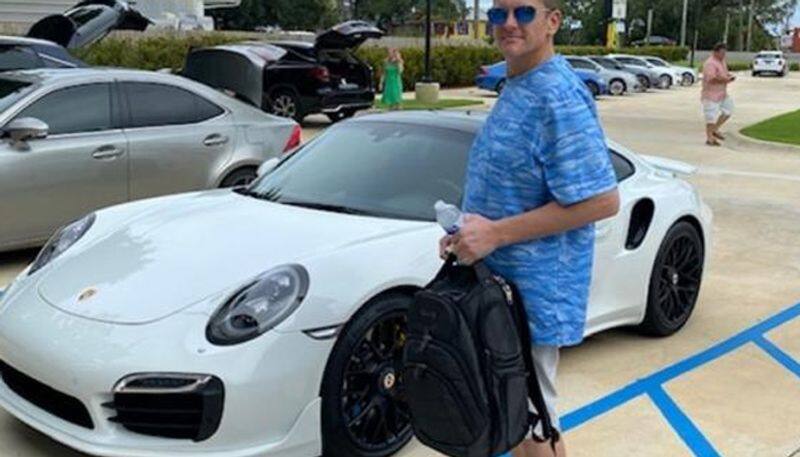 Florida Man Busted After Allegedly Buying Porsche 911 Turbo with fake cheque