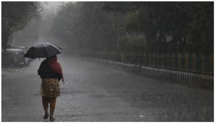 সোমবার থেকে টানা ভারী বৃষ্টি কলকাতা-সহ দক্ষিণবঙ্গে, উপকূলে ৫০ কিমি বেগে বইবে ঝোড়ো হাওয়া