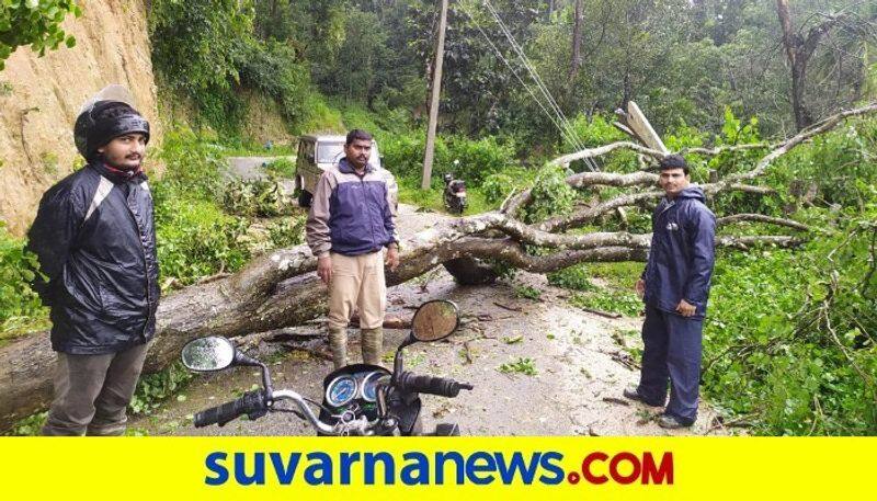 Landslide in Chikkamagaluru District Due to Heavy Rain