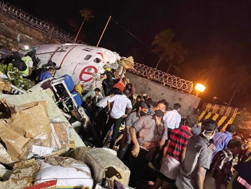 Karipur Aircraft crash: Expats in UAE Shocked