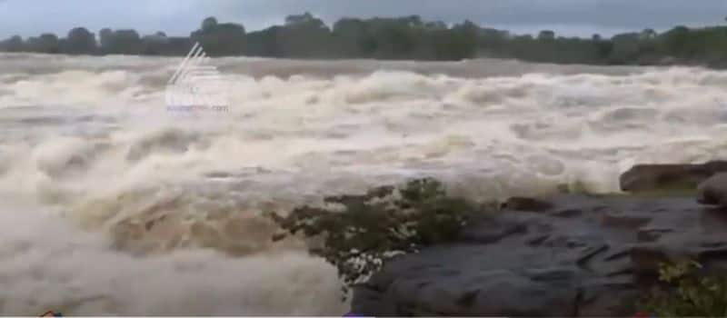 Several colonies submerged in Flood Water in mancherial